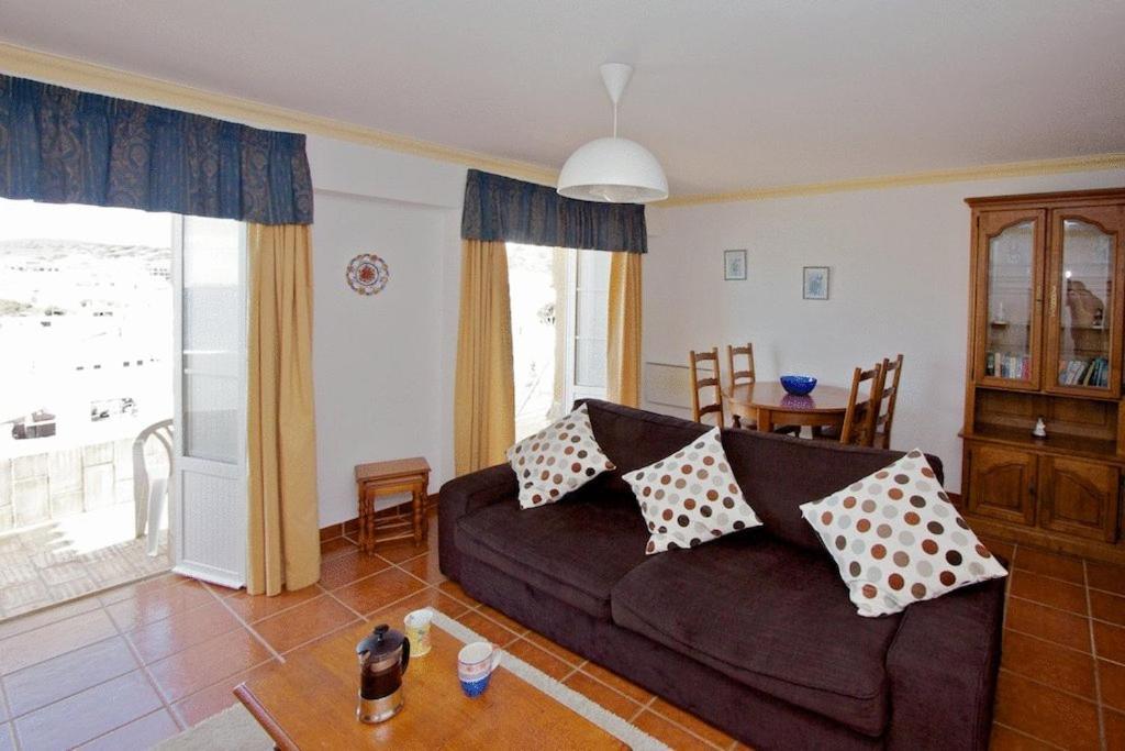 Apartamentos Os Descobrimentos Бургау Екстериор снимка