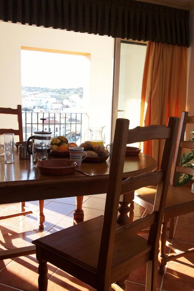 Apartamentos Os Descobrimentos Бургау Екстериор снимка